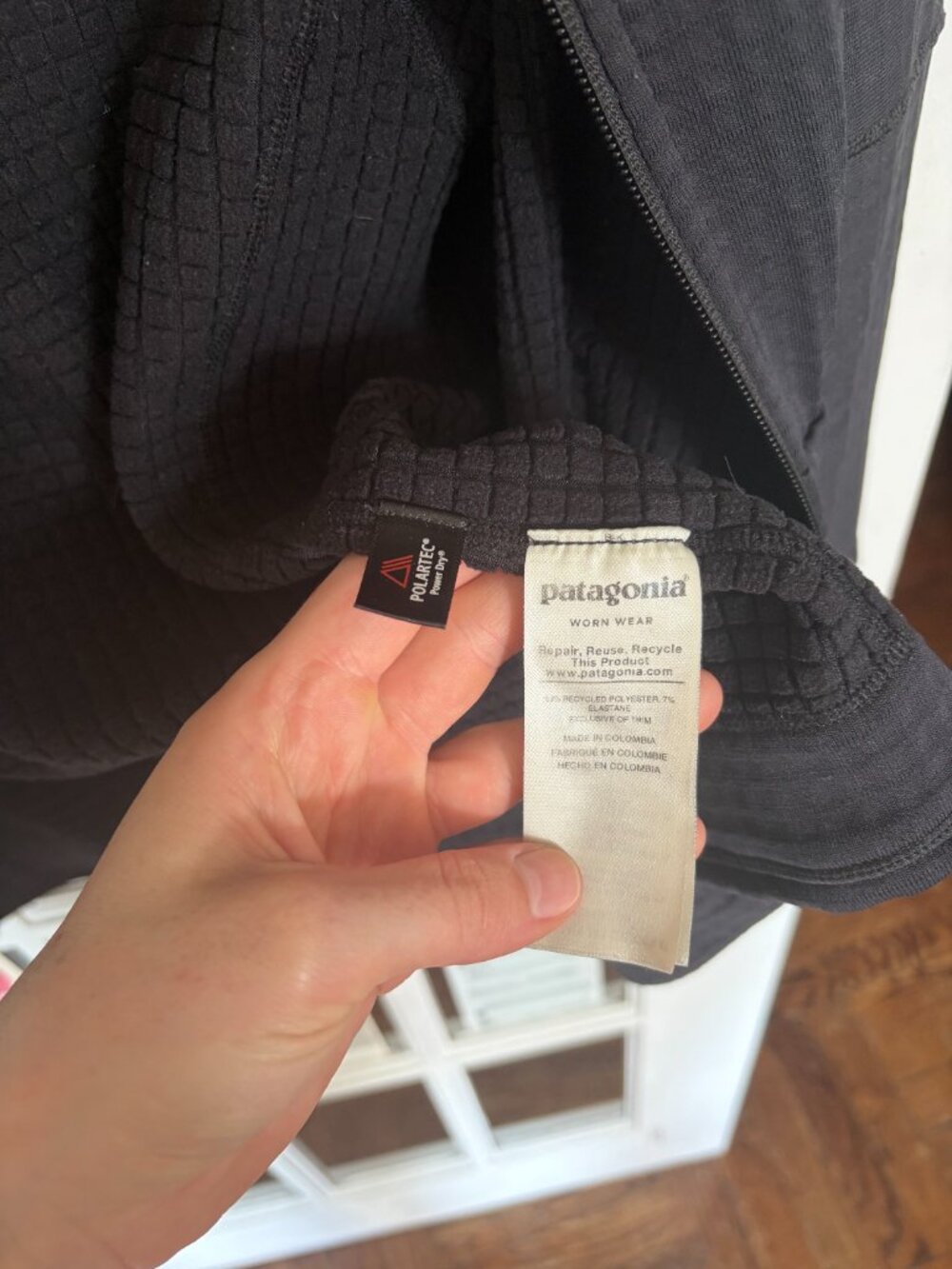 Patagonia Women's R1 Fleece Zip-Up Hoodie - Black - Picture 6 of 9